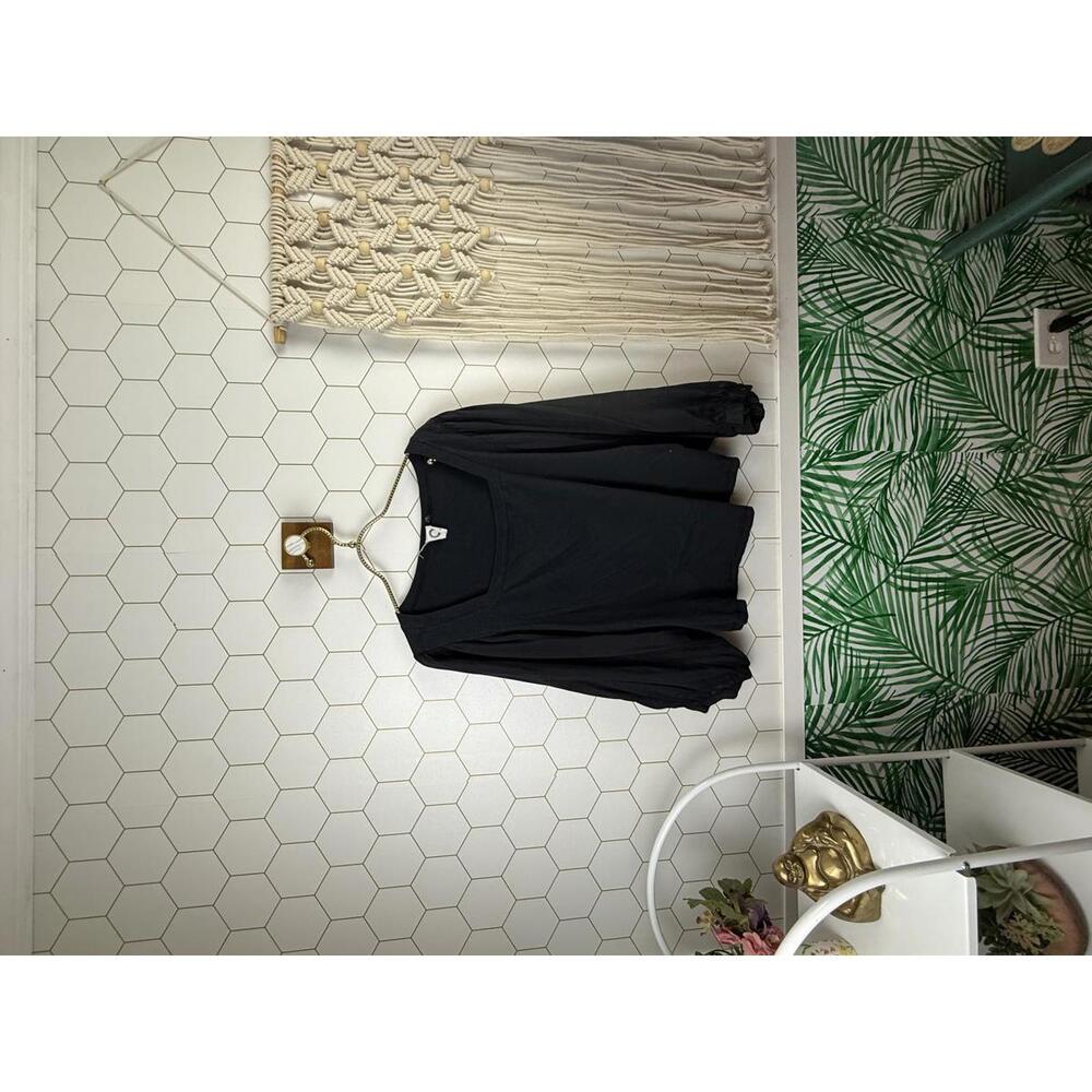 Akemi + Kin by Anthropologie Black Balloon Sleeve Boxy Top - Size - Large